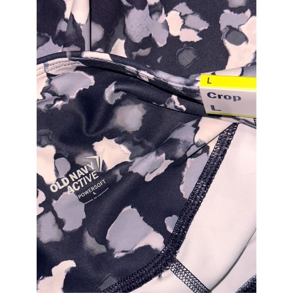 Practically new! OLD NAVY ACTIVE Ladies Large CAPRI LEGGINGS powersoft. - Picture 3 of 3